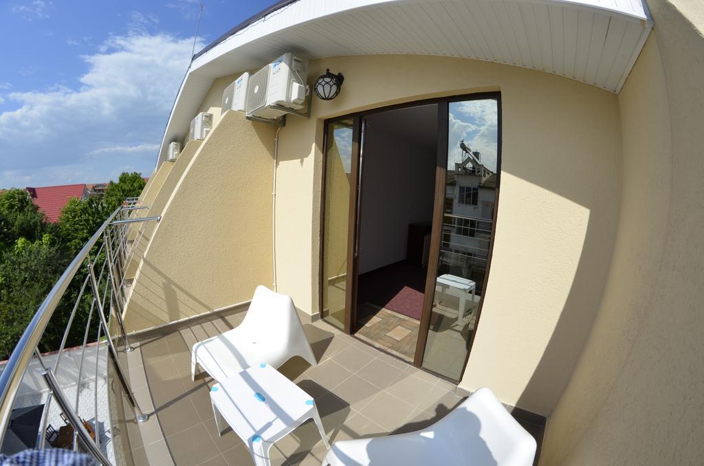 Razvan Holiday Costinesti Exterior foto